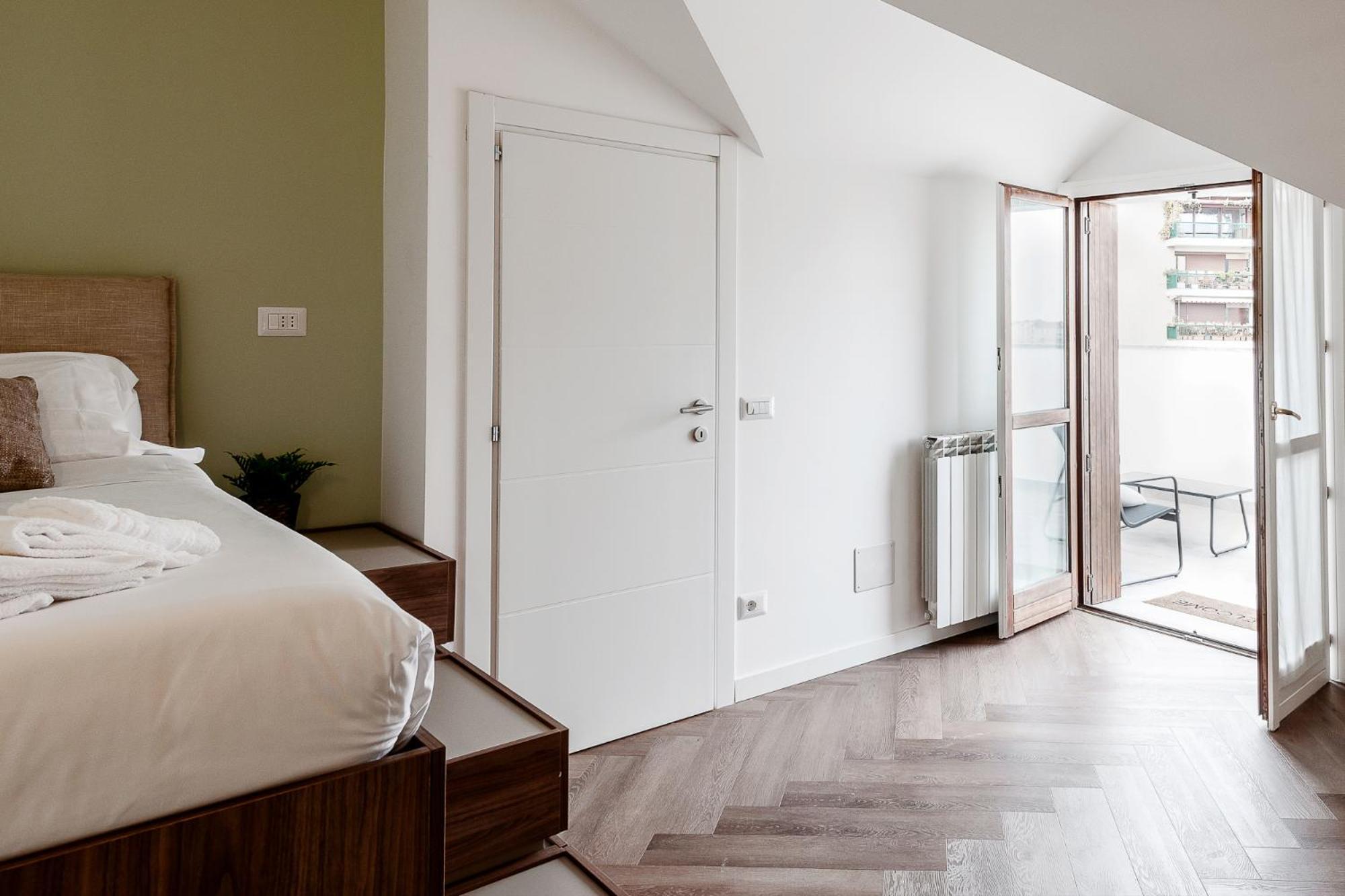 Apartamento Stayeasy Argelati40 - Penthouse With 2 Bedrooms, 2 Bathrooms And Terrace - Navigli