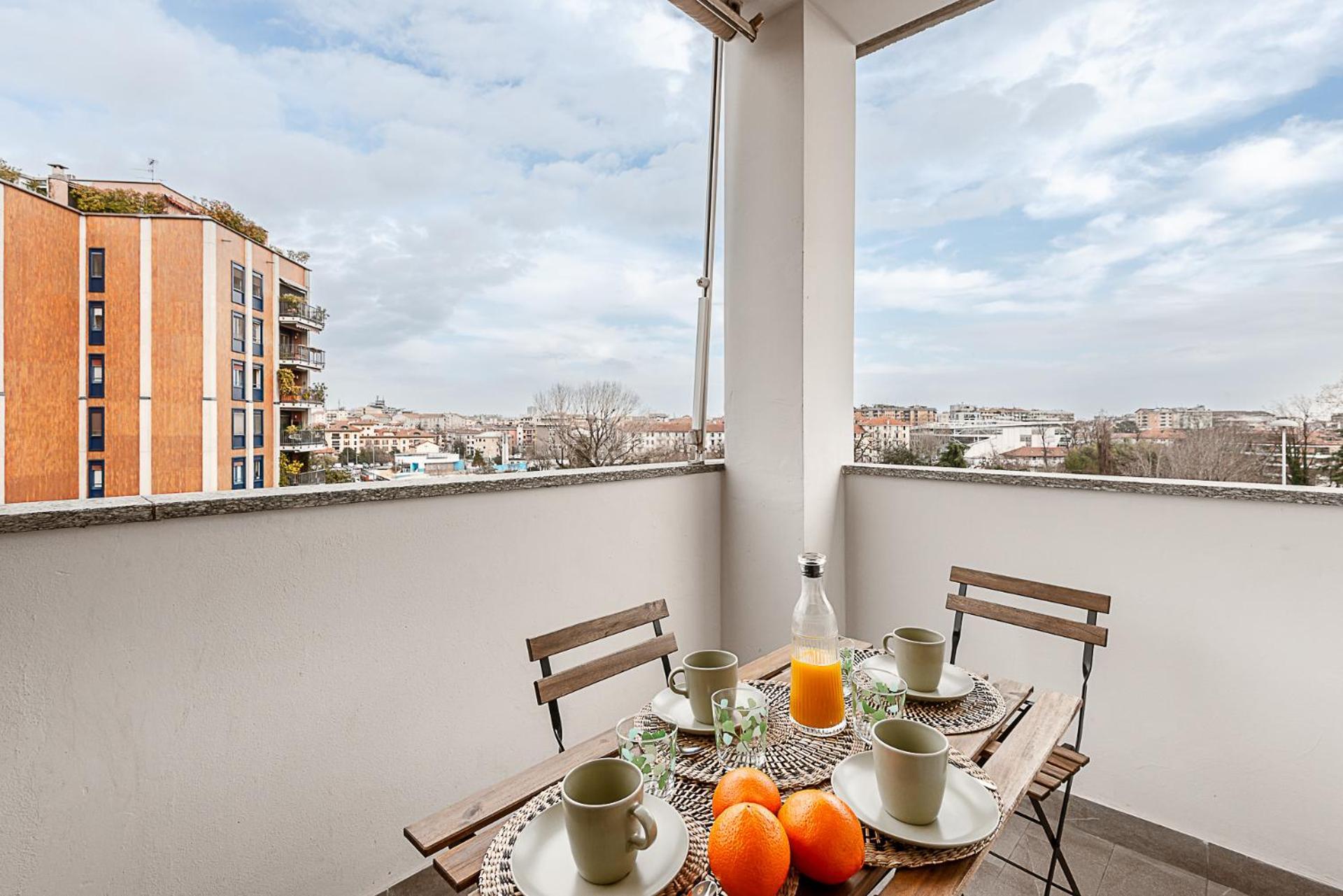 Stayeasy Argelati40 - Penthouse With 2 Bedrooms, 2 Bathrooms And Terrace - Navigli Milão