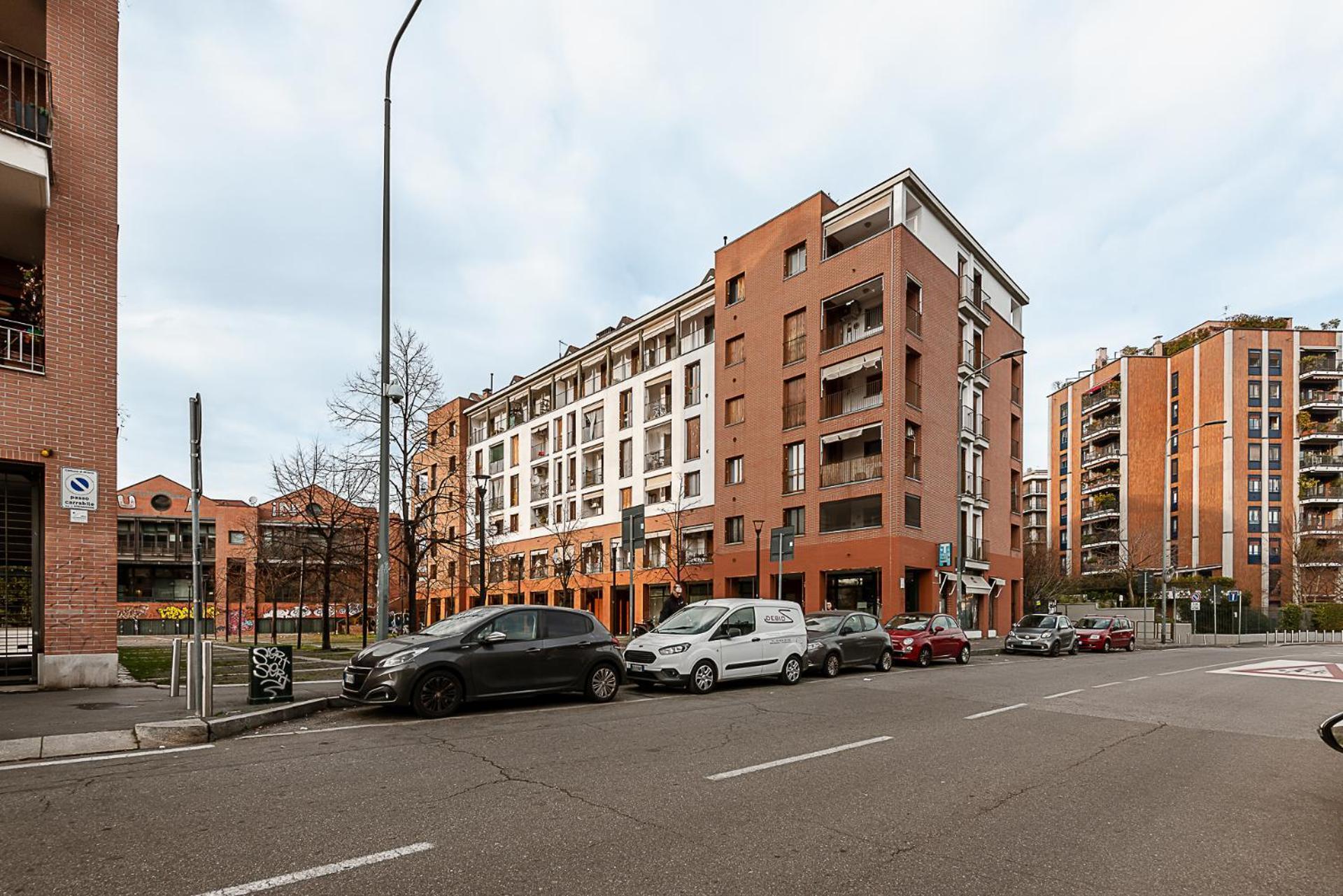 Stayeasy Argelati40 - Penthouse With 2 Bedrooms, 2 Bathrooms And Terrace - Navigli Apartamento Milão
